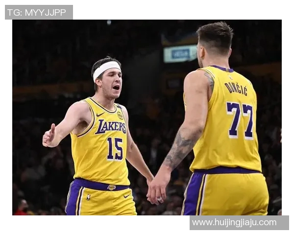 奥斯汀·里夫斯深情告白:湖人是我家,拒绝天价合同只为长留洛杉矶湖人队