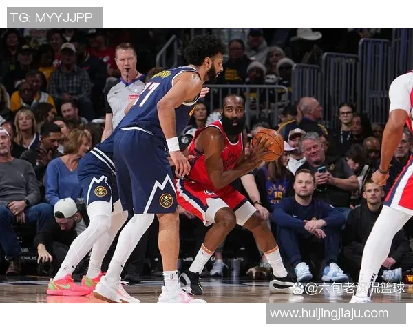 3月18日NBA焦点战掘金迎战快船双方争夺季后赛席位的关键对决 3月18日NBA焦点战掘金迎战快船双方争夺季后赛席位的关键对决